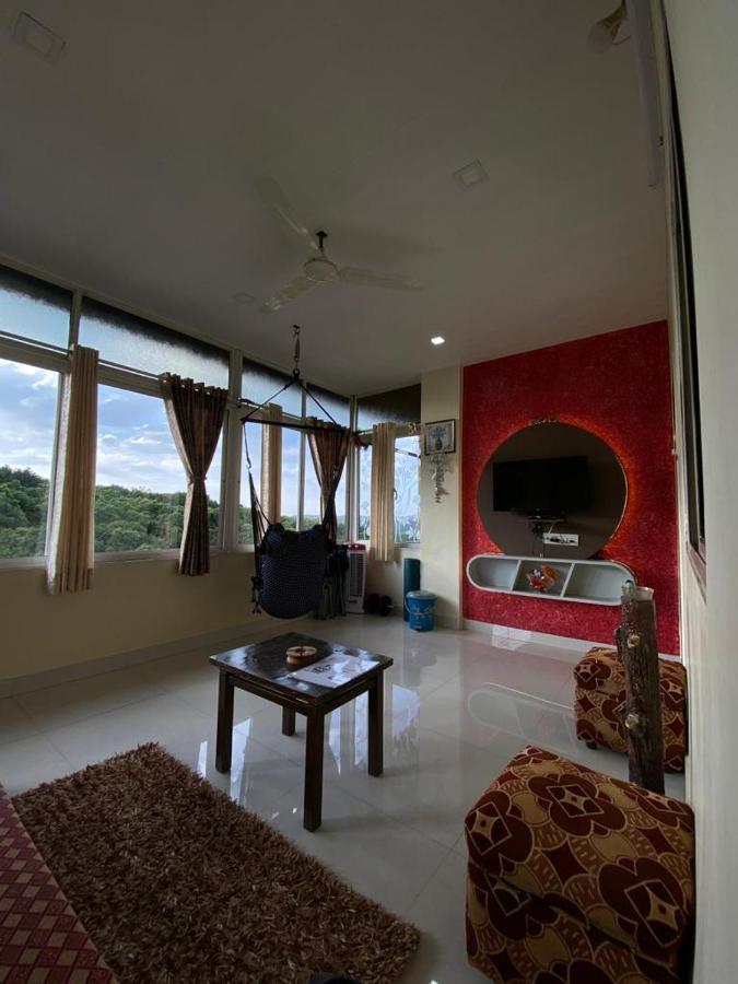 Mahābaleshwar Mayuri Cottage מראה חיצוני תמונה